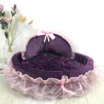 Princess Style Pet Bed – Soft & Dreamy