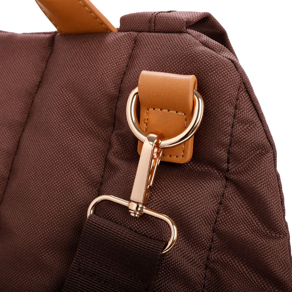 Waterproof Pet Carrier Bag – Stylish Travel & Large Capacity