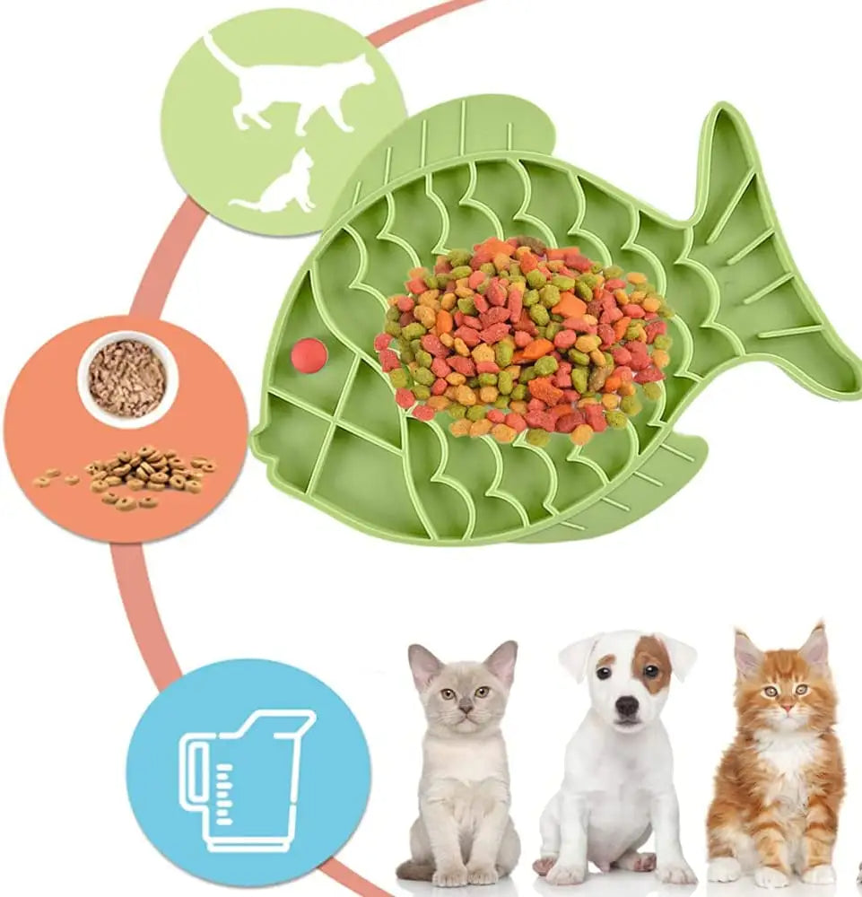 Fish-Shaped Lick Mat – Slow Feeder for Dogs