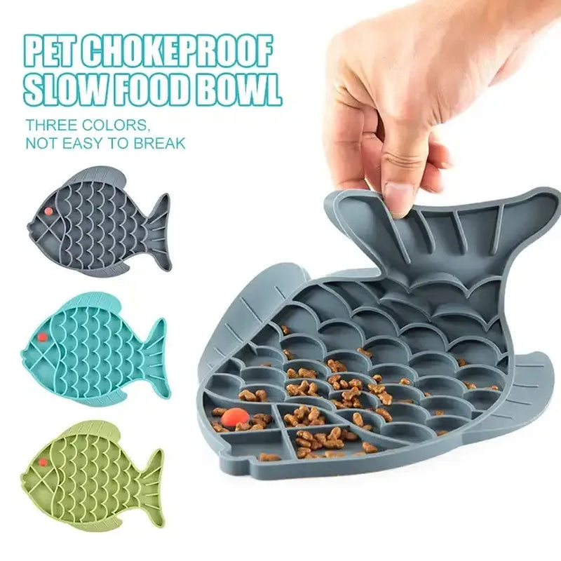 Fish-Shaped Lick Mat – Slow Feeder for Dogs