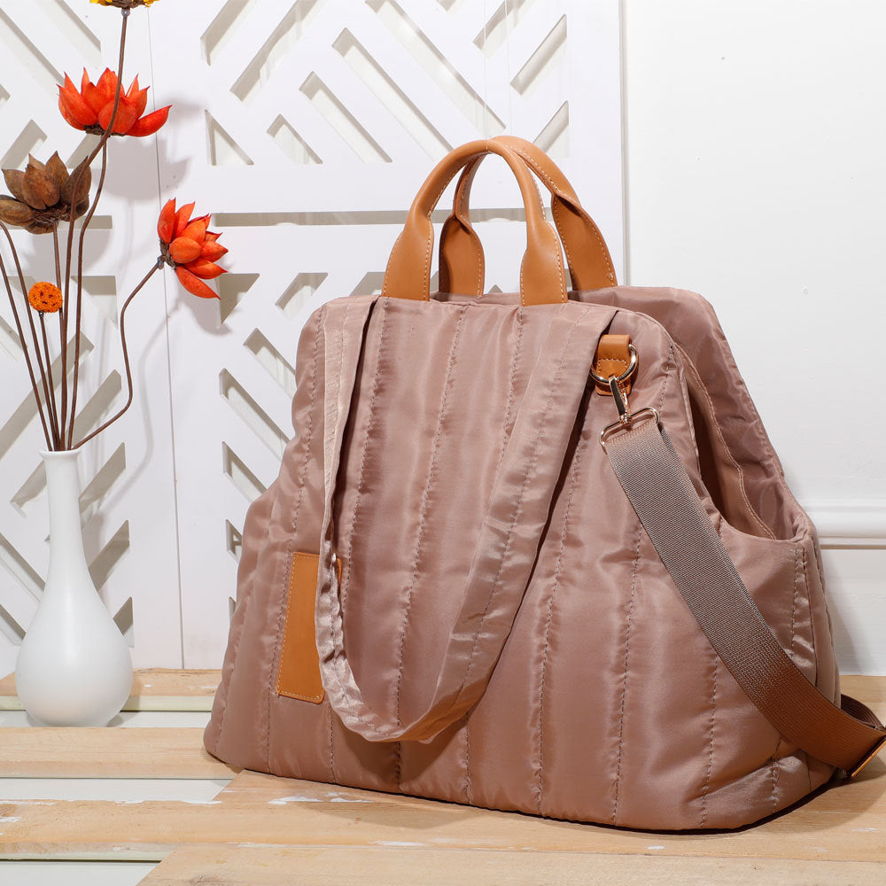 Waterproof Pet Carrier Bag – Stylish Travel & Large Capacity