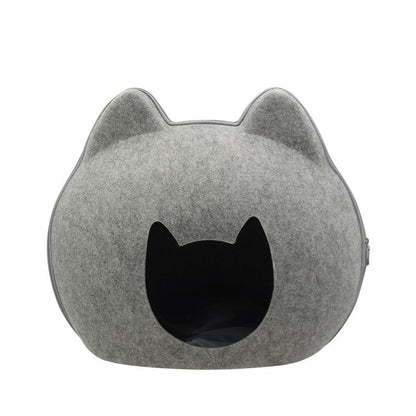 Enclosed Cat House – Litter-Friendly Design